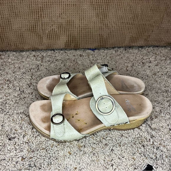 DANSKO Cream Sandals with Buckle Detail SIZE 39 - Picture 6 of 15